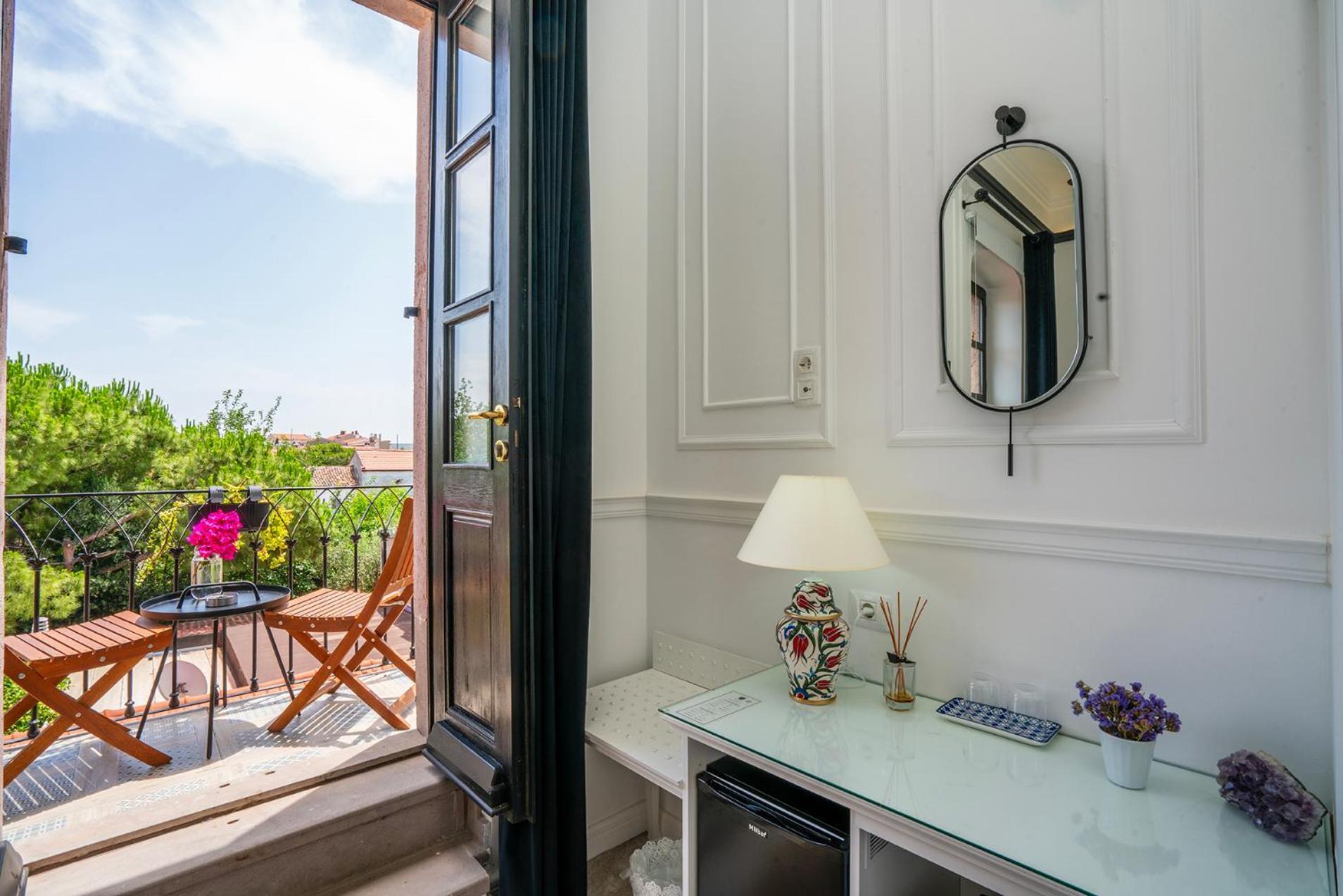 Siyah Lale Cunda 1841 (Adults Only) Hotel Ayvalik Luaran gambar