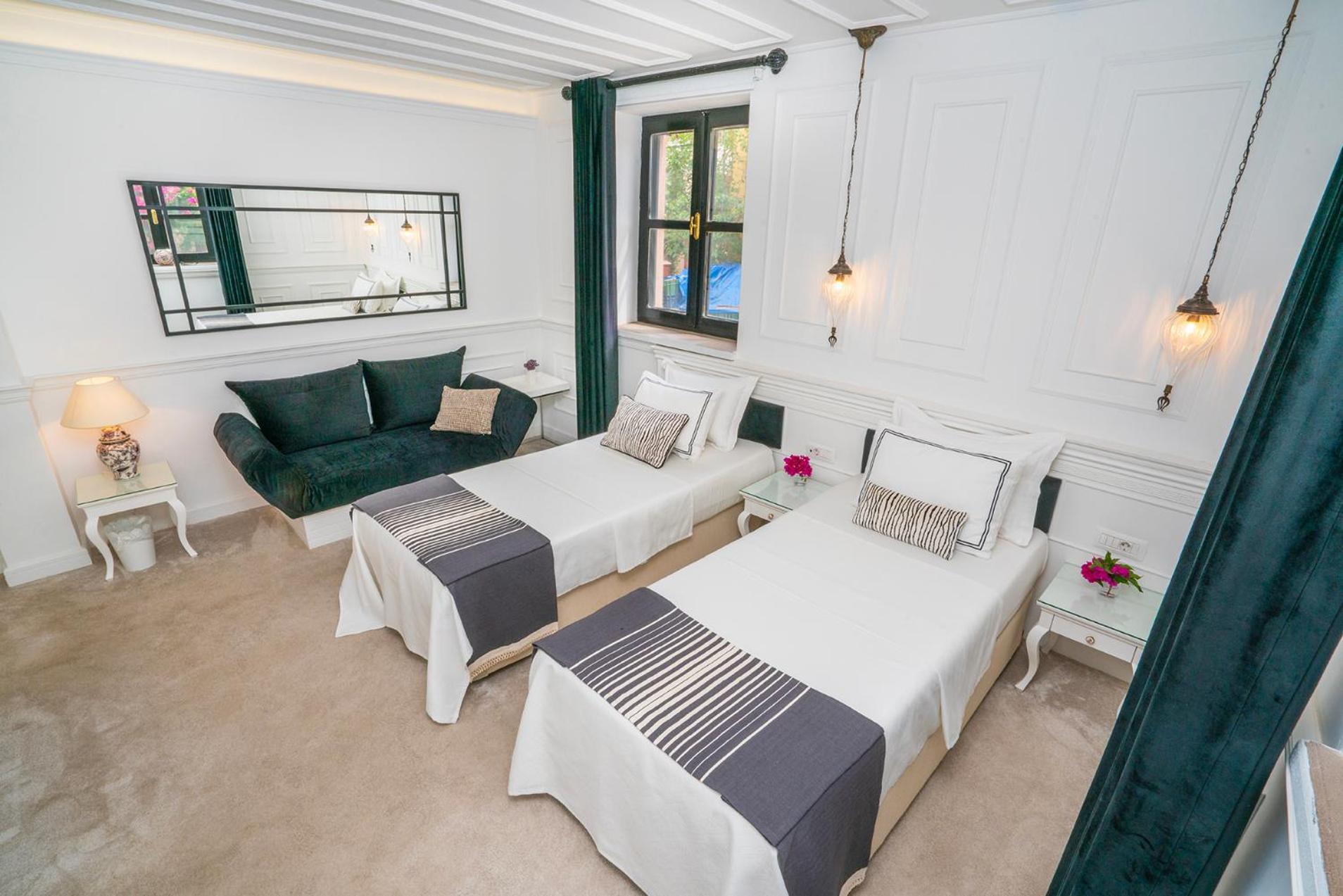Siyah Lale Cunda 1841 (Adults Only) Hotel Ayvalik Luaran gambar