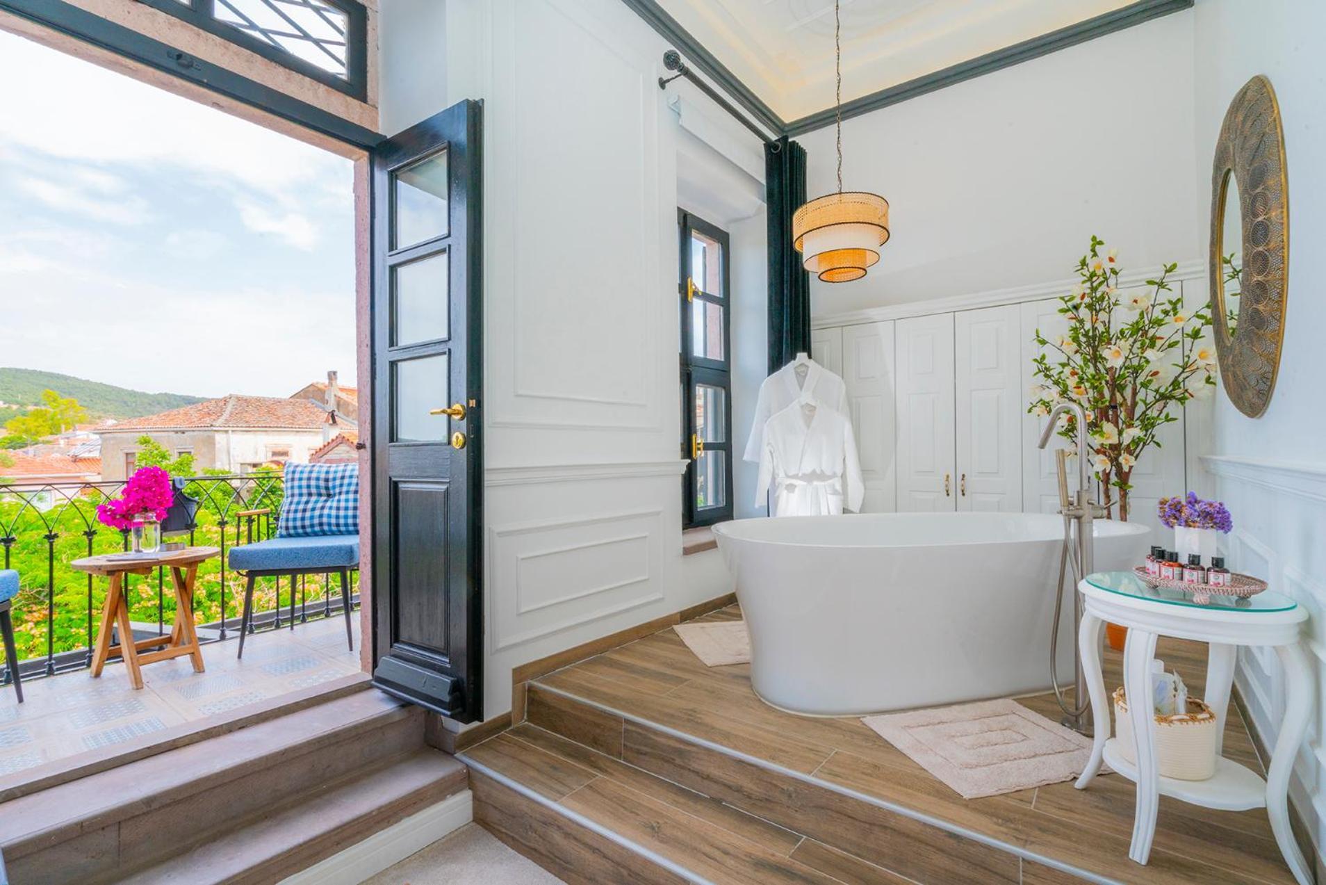 Siyah Lale Cunda 1841 (Adults Only) Hotel Ayvalik Luaran gambar